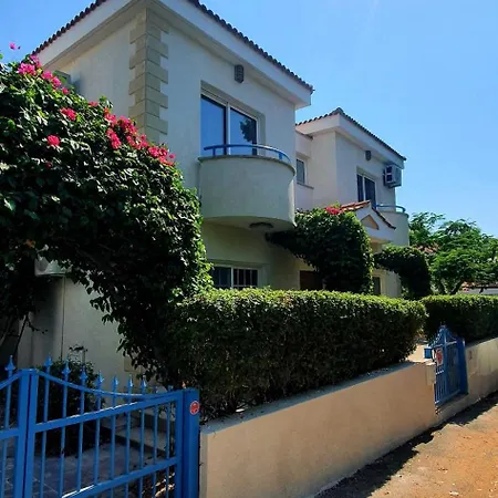 Villa Aphrodite By The Sea Paphos Exterior photo